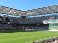 Österreich: Salzburg marschiert weiter, Grödig sucht ein neues Stadion